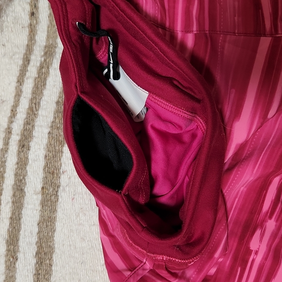 Nike Dry Fit Running Shorts - Picture 6 of 7